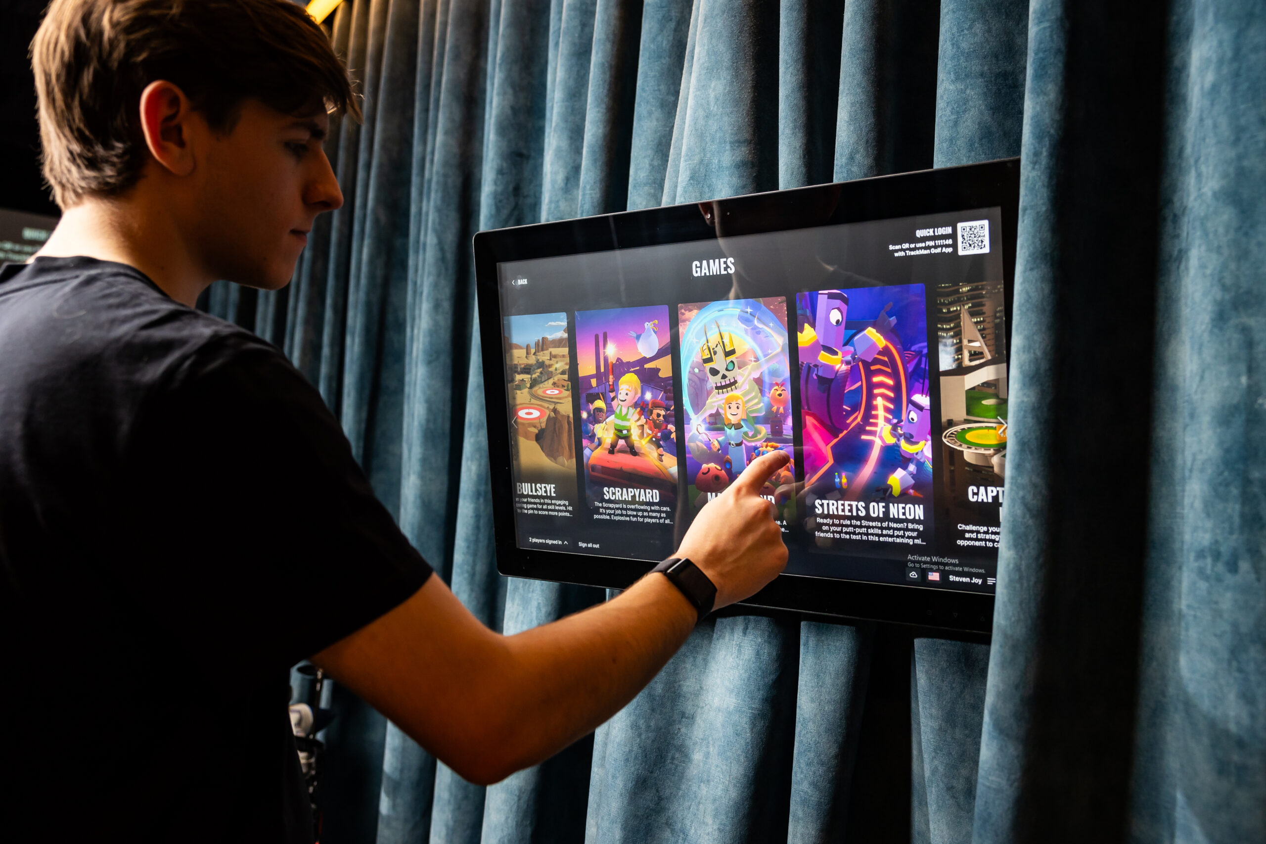 Game options at Pitch Manchester